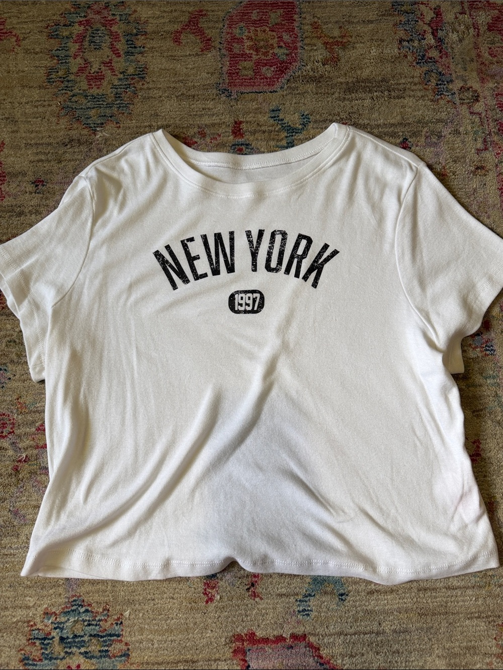 No Boundaries White New York 1997 Graphic Tee - Women